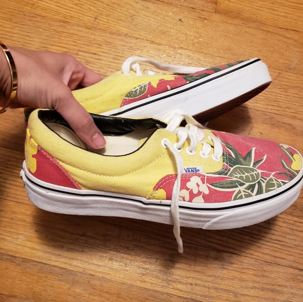 Vans Van Doren Vintage Hawaiian Red Old School Sneakers Men's 7 Women's 8.5